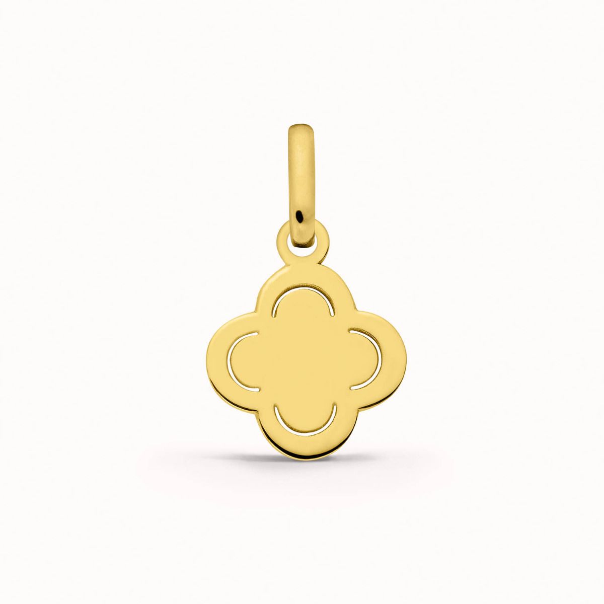 croix Romane en or jaune 18 carats