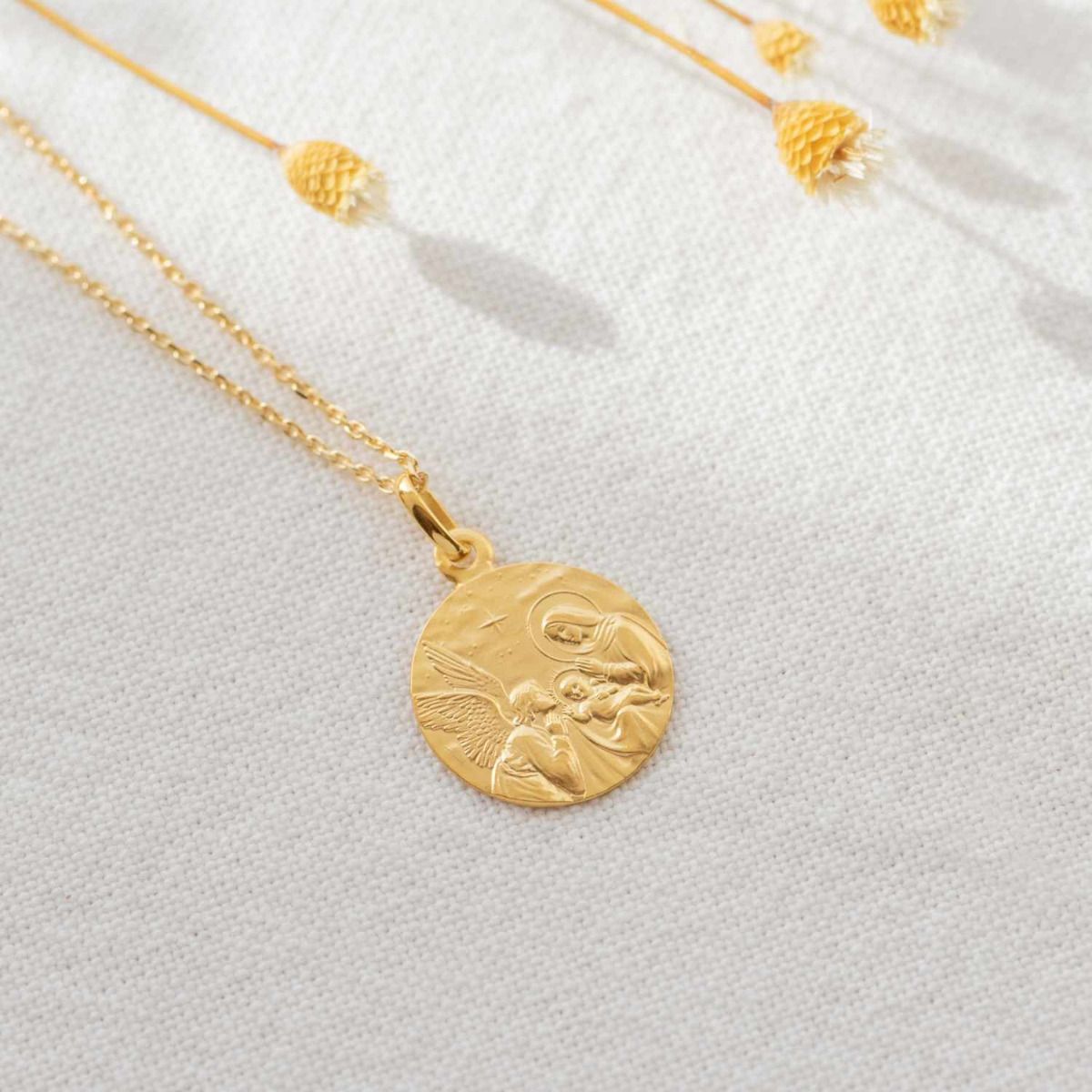 Médaille Baiser d'Ange en or jaune